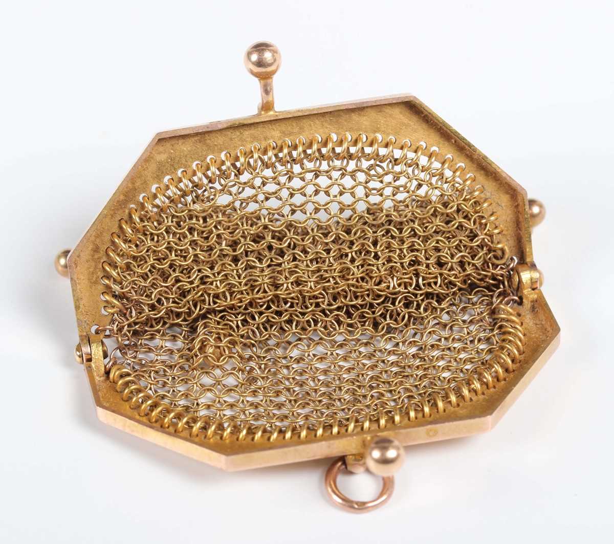 An Austro-Hungarian gold woven mesh coin purse with Vienna city mark to clasp, weight 25.6g, - Image 3 of 3