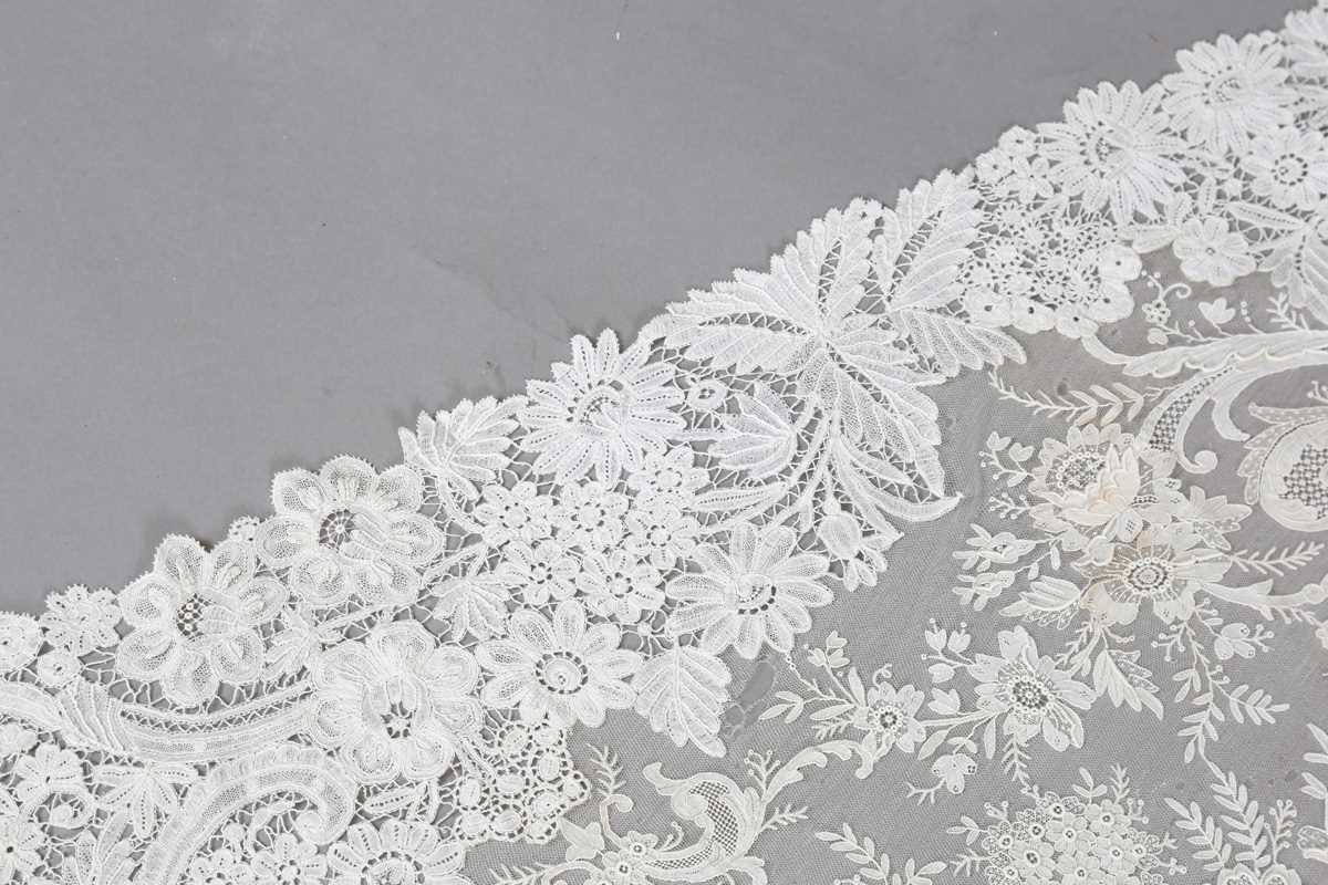 A 19th century Brussels Point de Gaze lace triangular panel, probably from the train of a dress, - Image 8 of 9