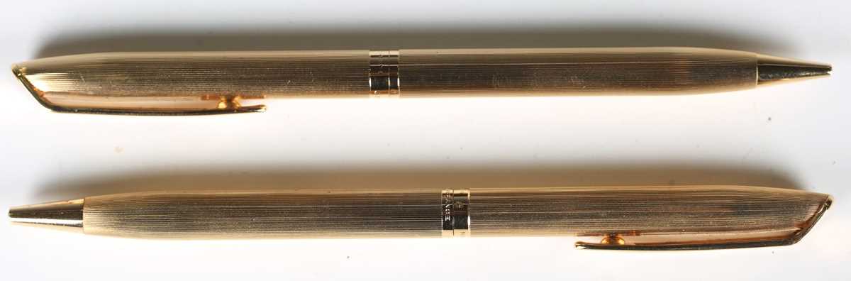 A Must de Cartier gold plated ballpoint pen, cased, together with a Waterman gold plated pen and - Image 10 of 12