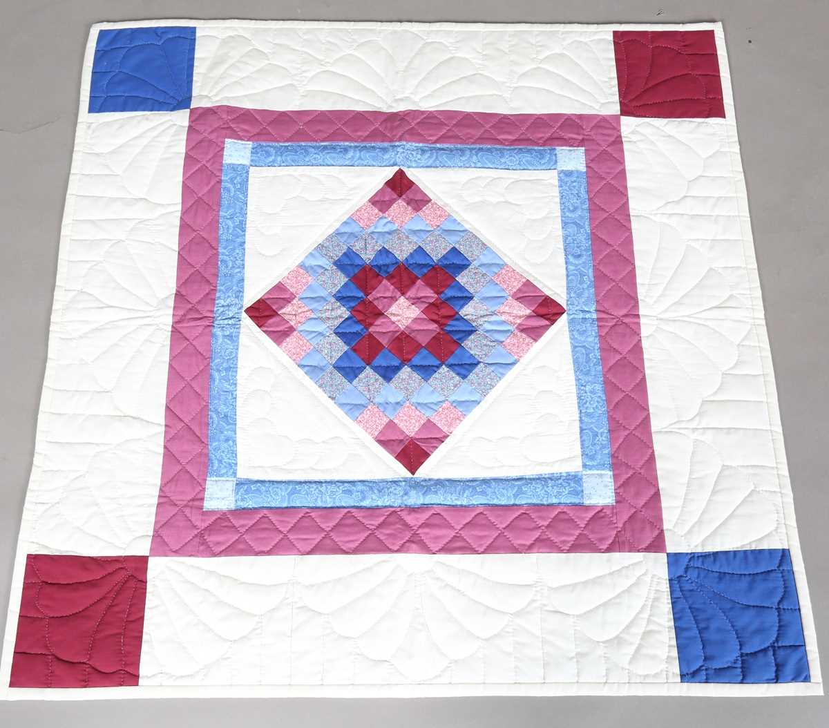 A mid-20th century American Amish patchwork quilt with central radiating design and finely - Image 12 of 13