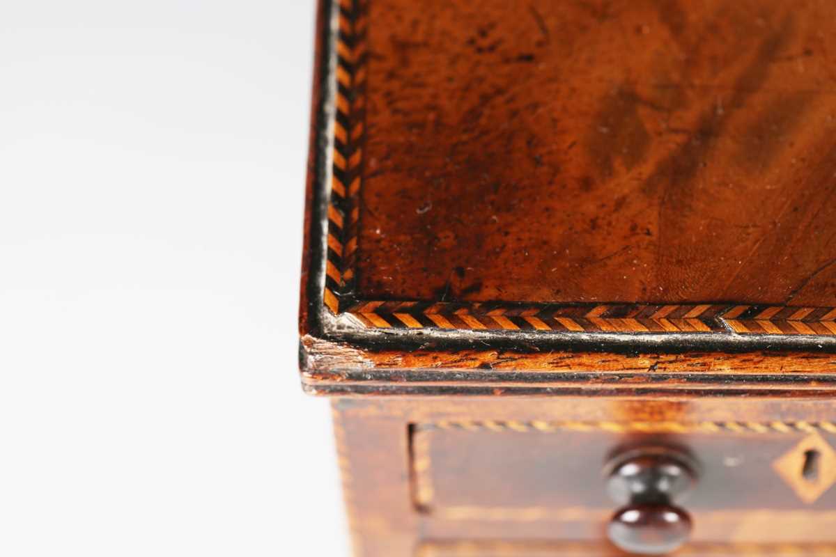 A George III mahogany table-top chest of drawers, possibly an apprentice piece, with overall chequer - Image 4 of 11