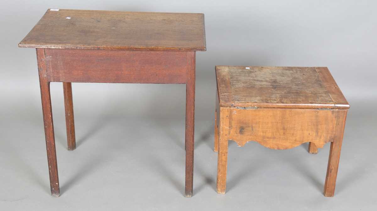 A George III oak side table, fitted with a single drawer, height 72cm, width 73cm, depth 48cm, - Bild 11 aus 12