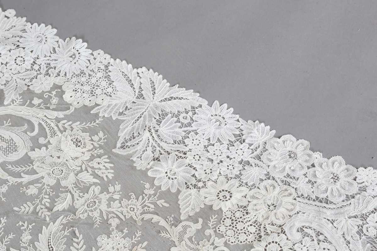 A 19th century Brussels Point de Gaze lace triangular panel, probably from the train of a dress, - Image 9 of 9