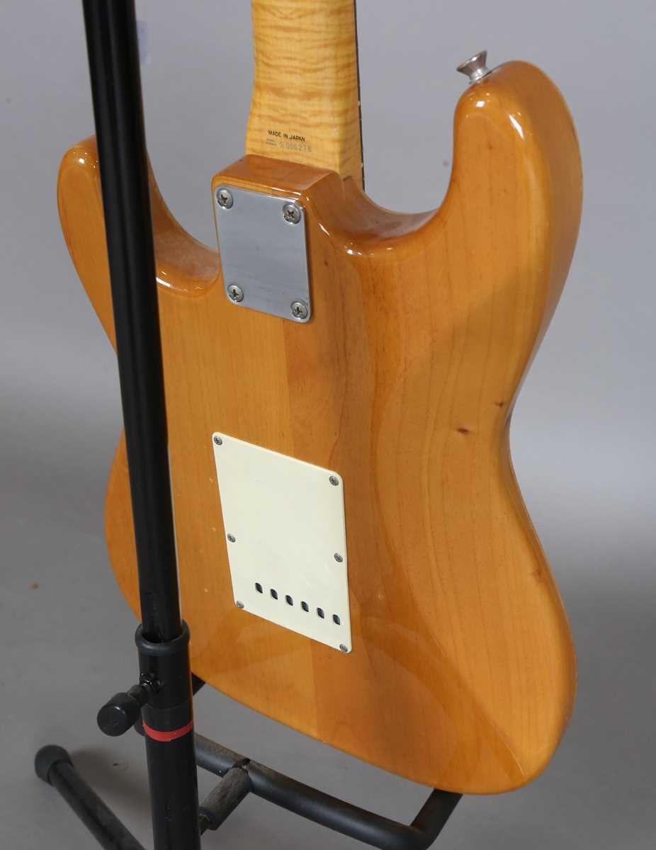 A Fender Stratocaster MIJ electric guitar, serial No. 5006278 (surface cracks to varnish). - Image 10 of 10