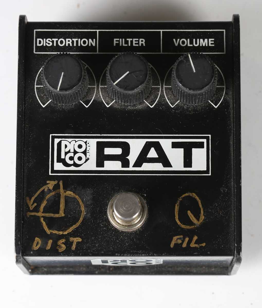 A Pro Co Rat guitar effects pedal, a Snarling Dogs SDP-1 pedal, a Danelectro Daddy O pedal, a - Image 6 of 11