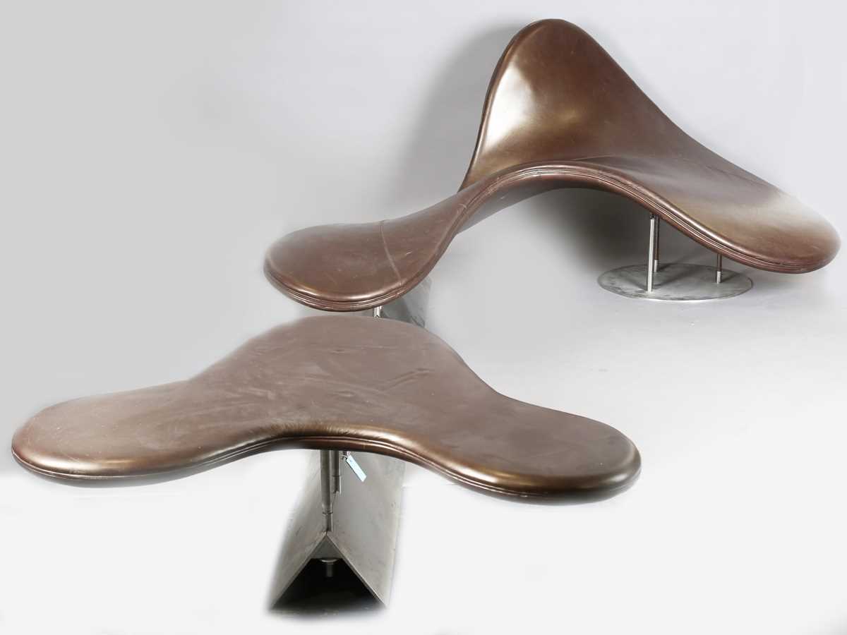 A modern 'Hypnerotosphere' chaise longue and table, designed by Nigel Coates, manufactured for the