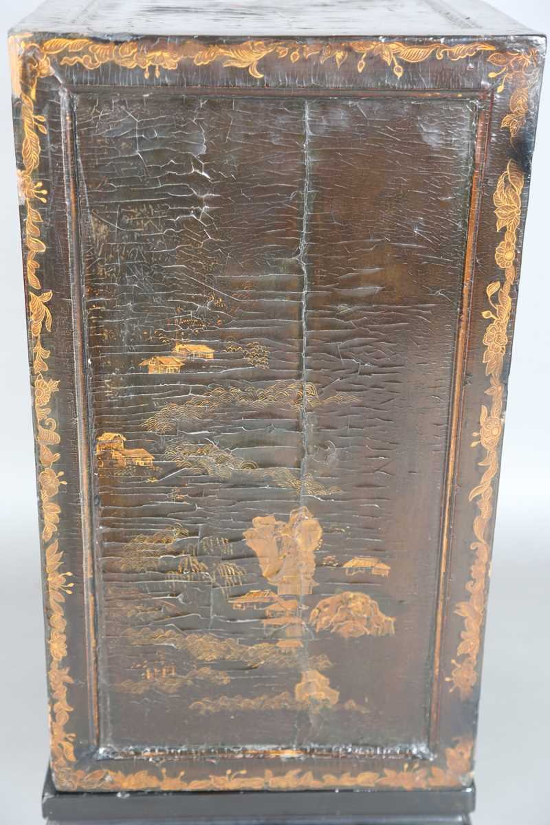 An 18th century Chinese black lacquered collector's cabinet, decorated in gilt with landscape - Image 24 of 28