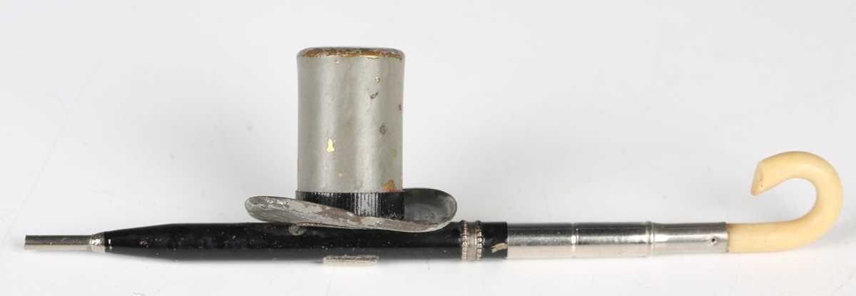 An early 20th century novelty dip pen in the form of an umbrella and top hat, length 11.5cm, - Bild 2 aus 20
