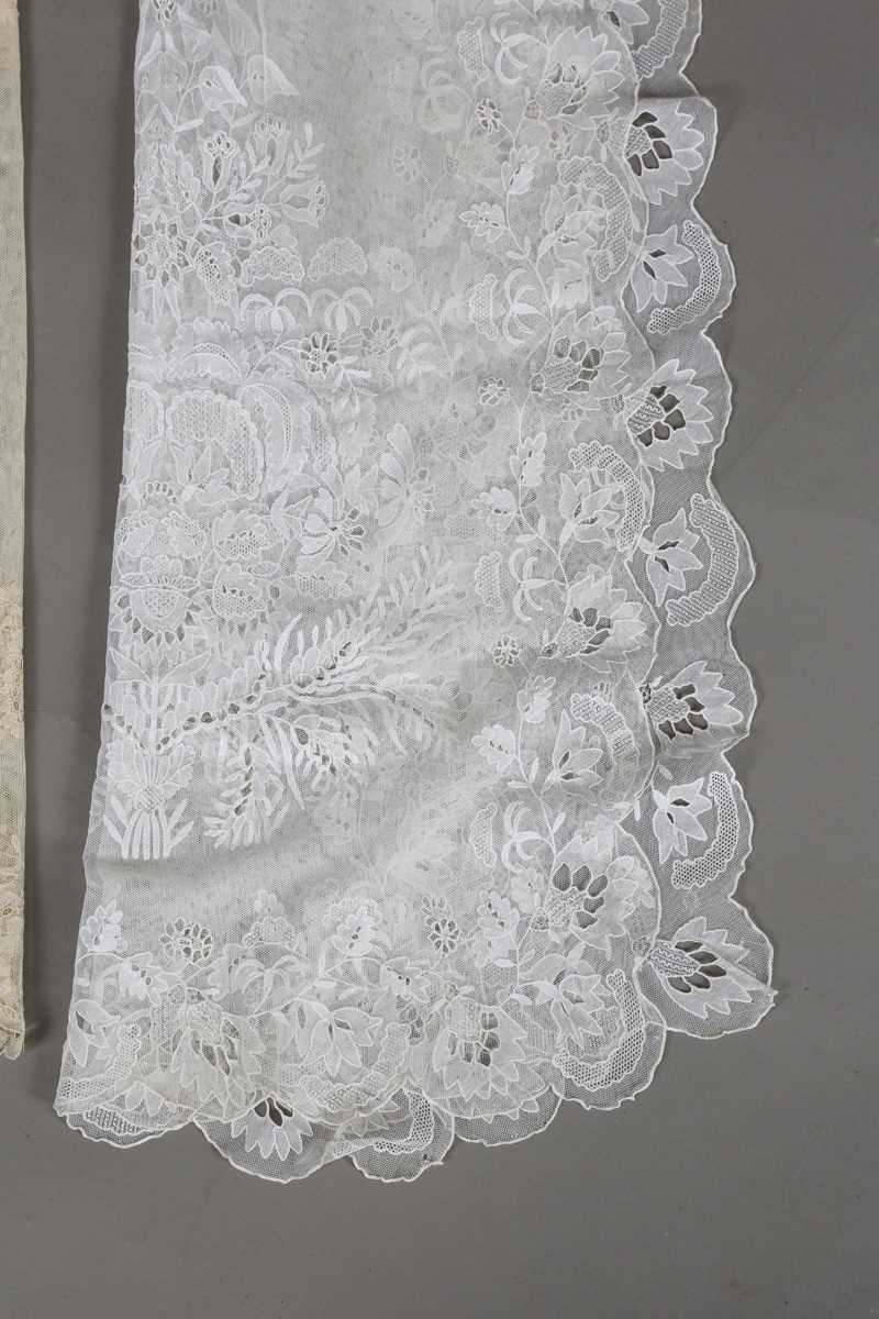 A Limerick lace veil, 103cm x 100cm, a Carrickmacross lace veil, 114cm x 114cm, another lace veil - Image 8 of 9