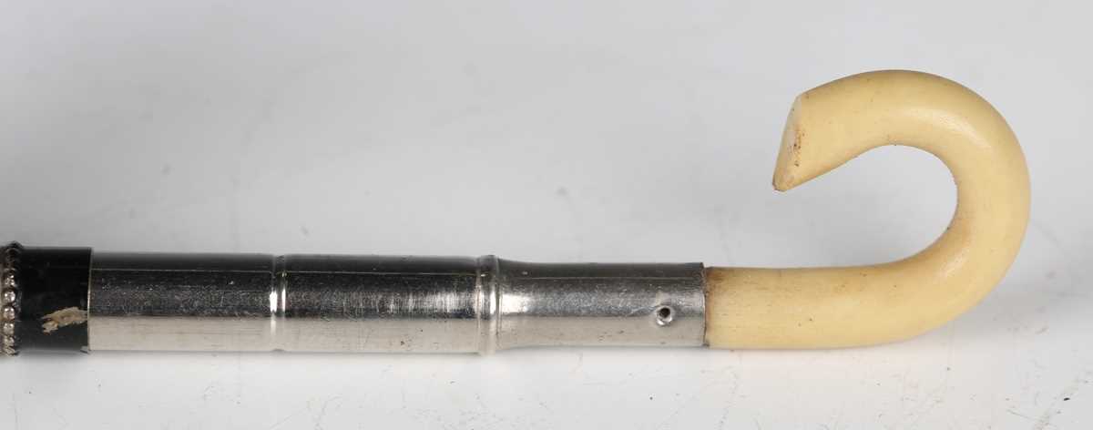 An early 20th century novelty dip pen in the form of an umbrella and top hat, length 11.5cm, - Bild 3 aus 20