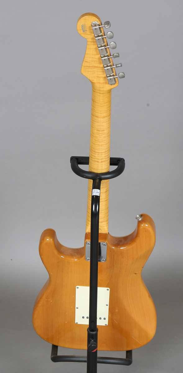 A Fender Stratocaster MIJ electric guitar, serial No. 5006278 (surface cracks to varnish). - Image 7 of 10