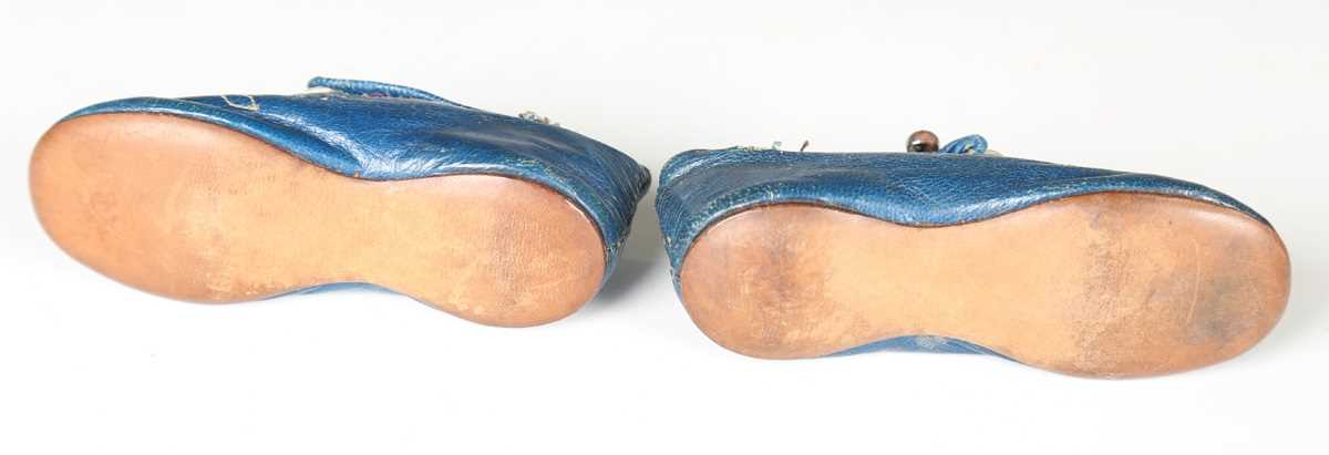 A pair of 19th century blue leather infant's shoes with applied mother-of-pearl buttons and polished - Image 8 of 8