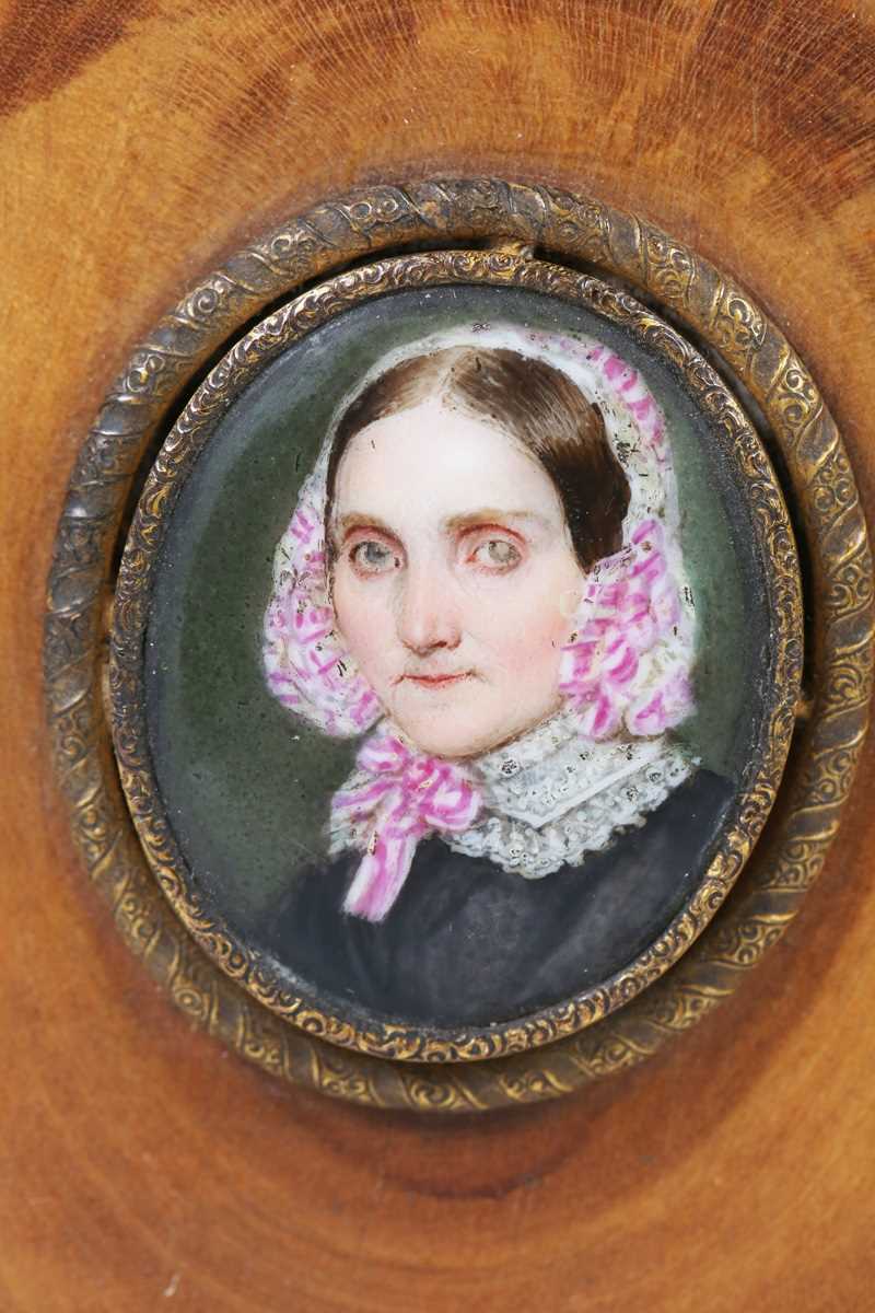 Continental School - a late 19th/early 20th century watercolour portrait miniature on ivory - Image 2 of 9