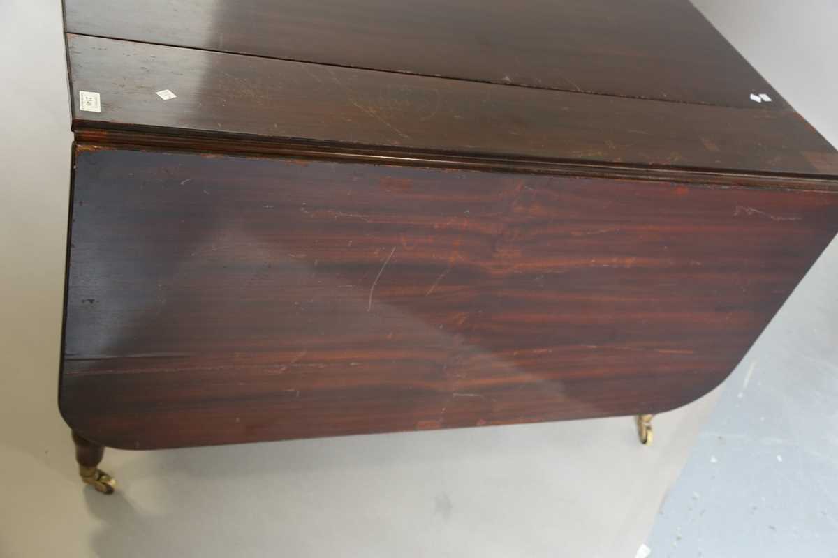 A Regency mahogany concertina-action extending dining table, in the manner of Wilkinson of - Image 14 of 16