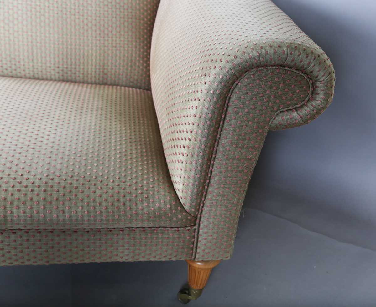 A David Linley scroll arm sofa, upholstered in pink dotted gilt damask, raised on fluted wooden legs - Image 9 of 17