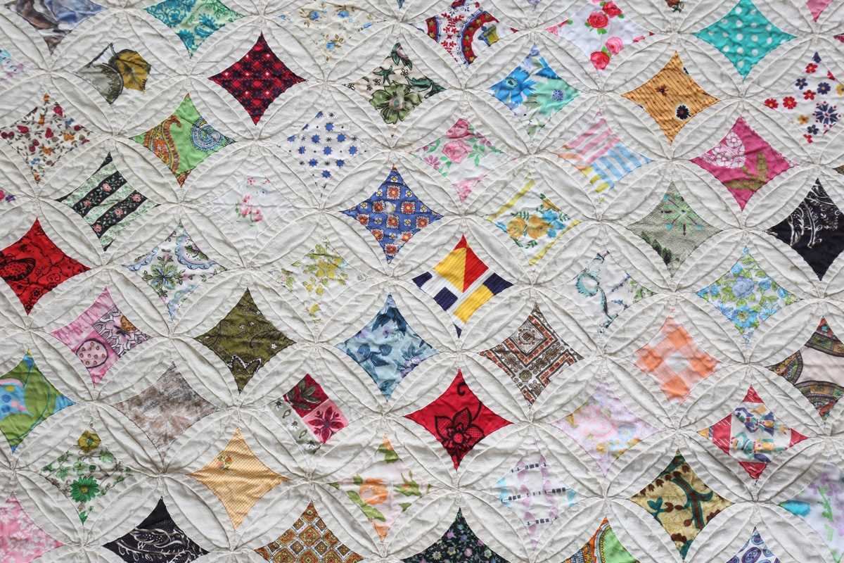 A mid-20th century 'Cathedral Window' cotton patchwork quilt, 230cm x 193cm. - Image 4 of 9