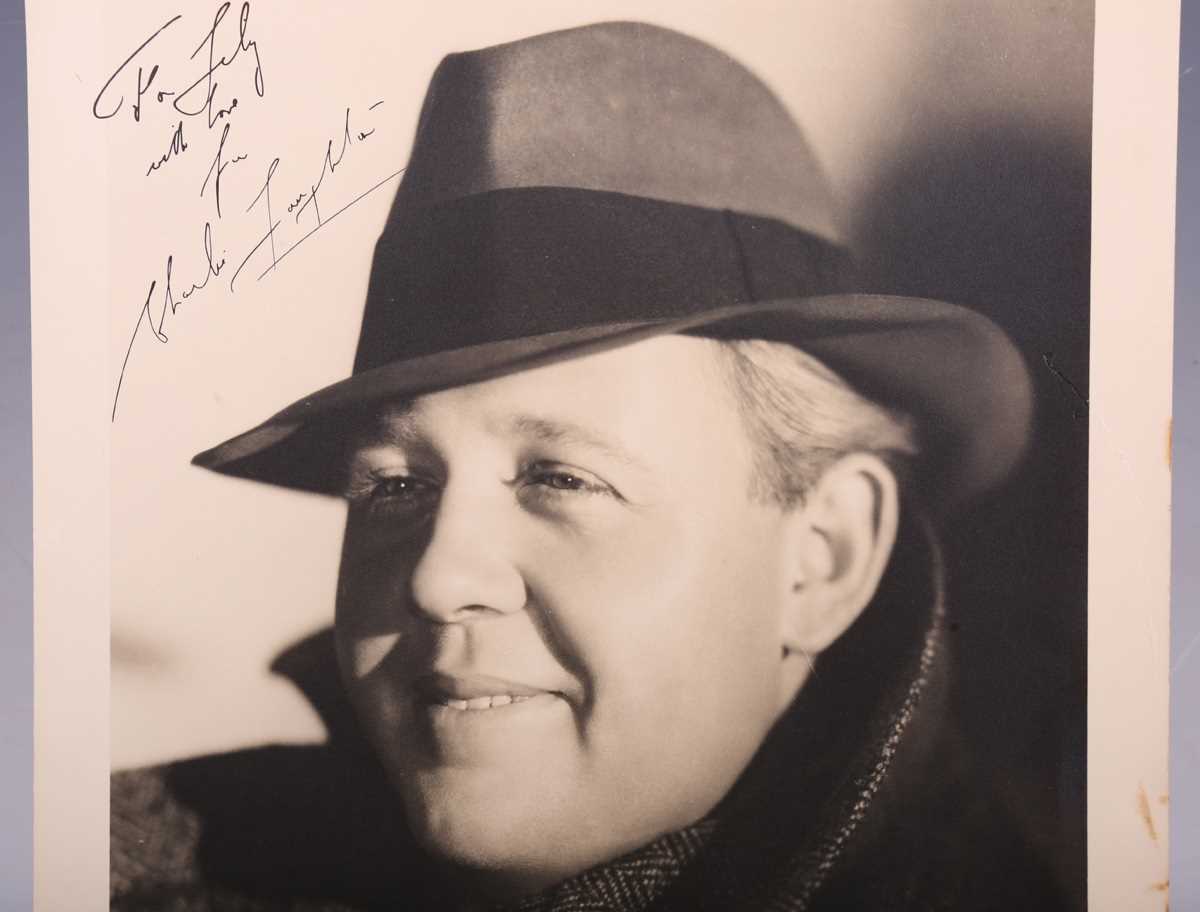 AUTOGRAPH. An autographed black and white oversized photograph signed by Charles Laughton and - Image 3 of 6