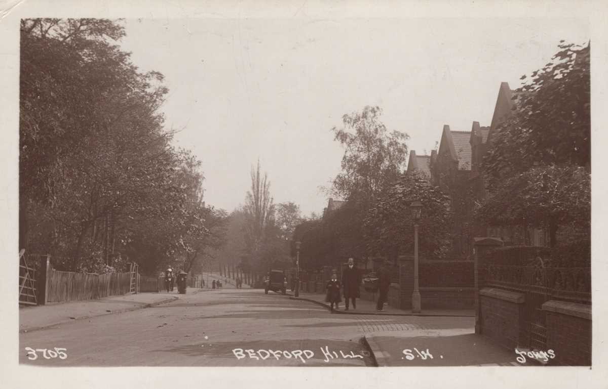 A collection of 15 photographic postcards of London and its suburbs including postcards titled ‘ - Image 7 of 15