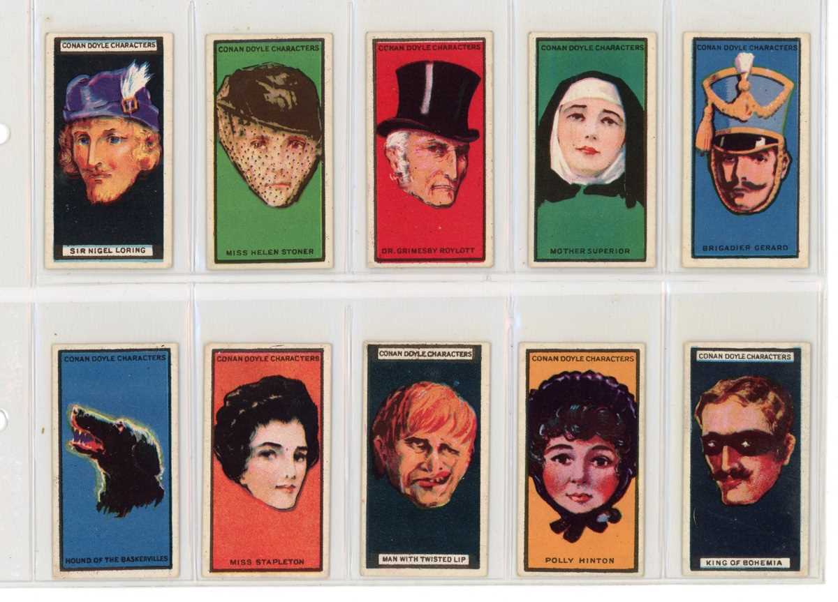 A collection of cigarette cards in three albums, including 15 Baker ‘Beauties of All Nations’, a set - Bild 4 aus 10