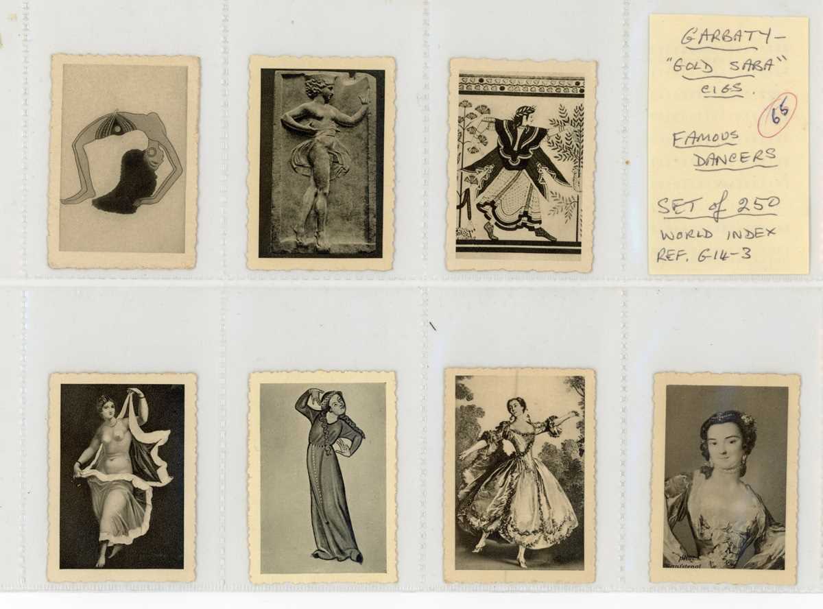 A large collection of cigarette and trade cards in 36 albums, including a set of 250 Garbatty ‘ - Bild 2 aus 5