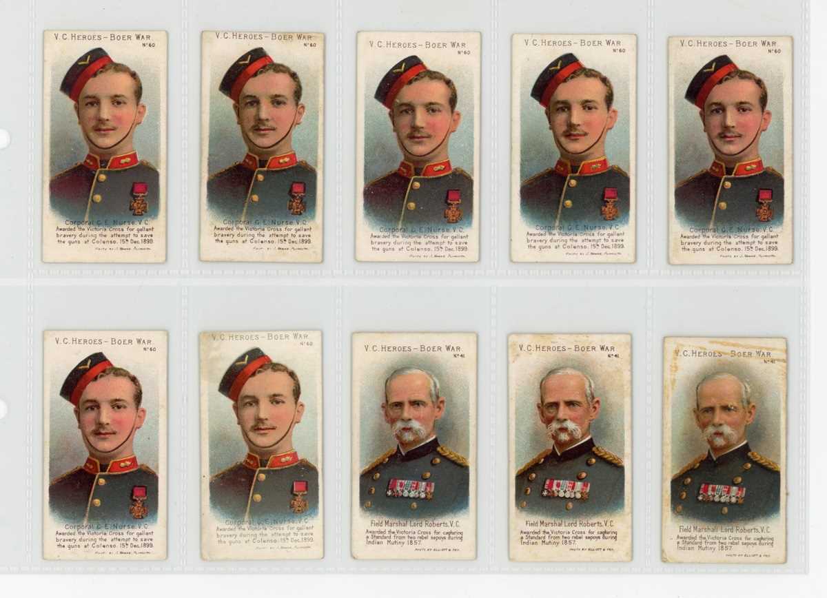 An album containing approximately 160 Taddy cigarette cards, including a set of 20 ‘VC Heroes - Boer - Bild 2 aus 6