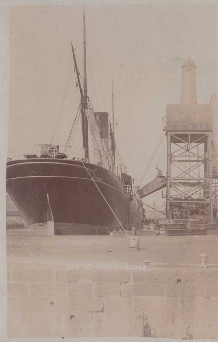 A collection of 33 postcards of East Yorkshire including photographic postcards titled ‘Hoist - Image 5 of 10