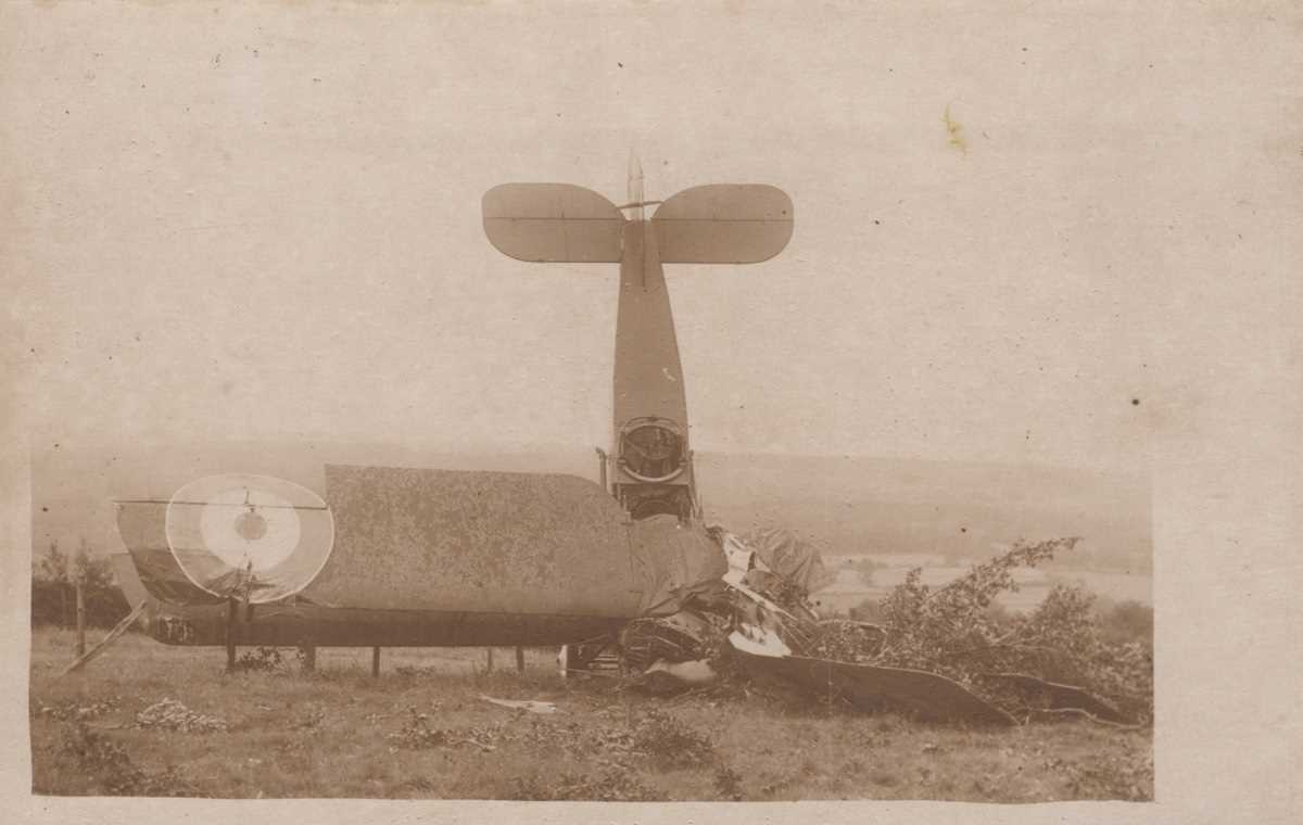 An album containing approximately 168 postcards of aviation interest, including photographic - Image 15 of 16