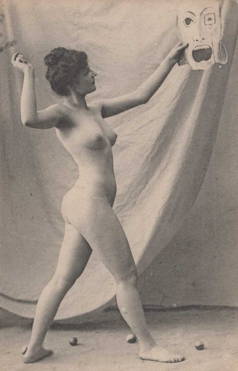 A collection of approximately 169 postcards of erotic or risqué interest, many collected in sets. - Image 2 of 11