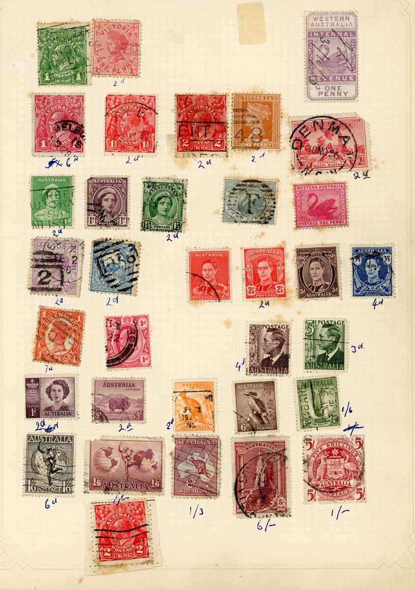 World stamps in three albums plus album leaves, Great Britain decimal mint and loose blocks in - Bild 3 aus 4