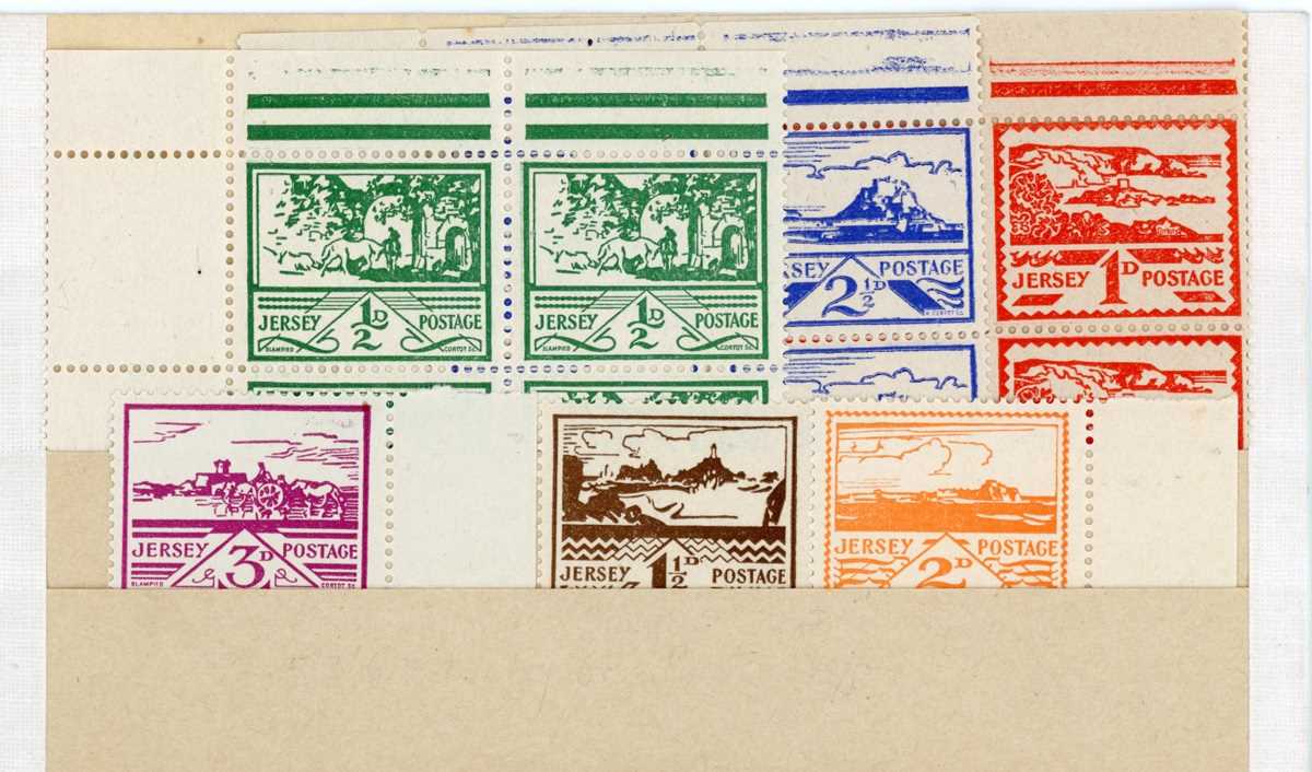 Channel Islands Wartime stamp issues with Guernsey 1942 bank note, paper ½d and 1d unmounted mint - Image 2 of 3
