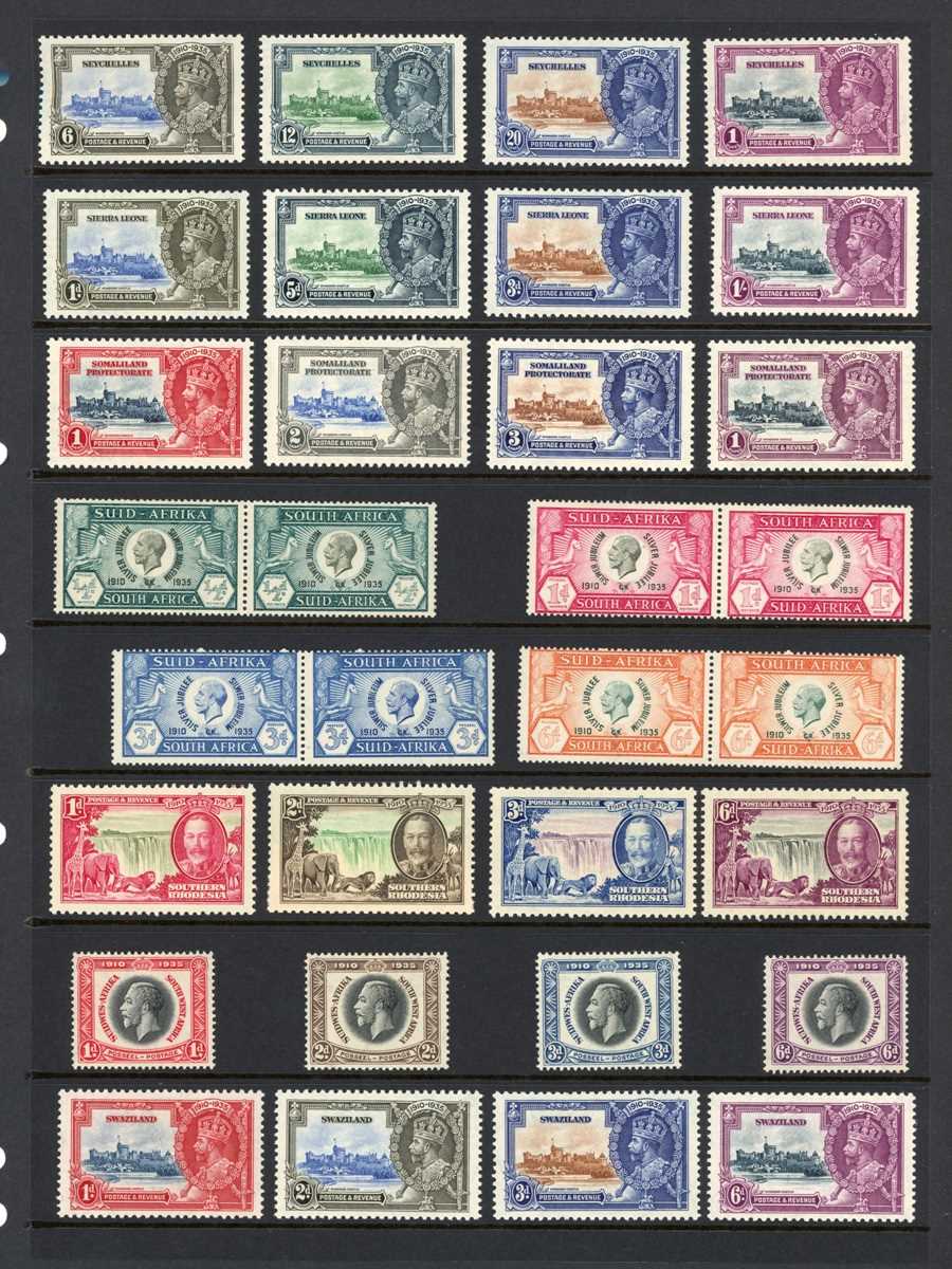 British Commonwealth omnibus stamps in three albums, mint issues with 1935 Silver Jubilee (no - Bild 3 aus 5