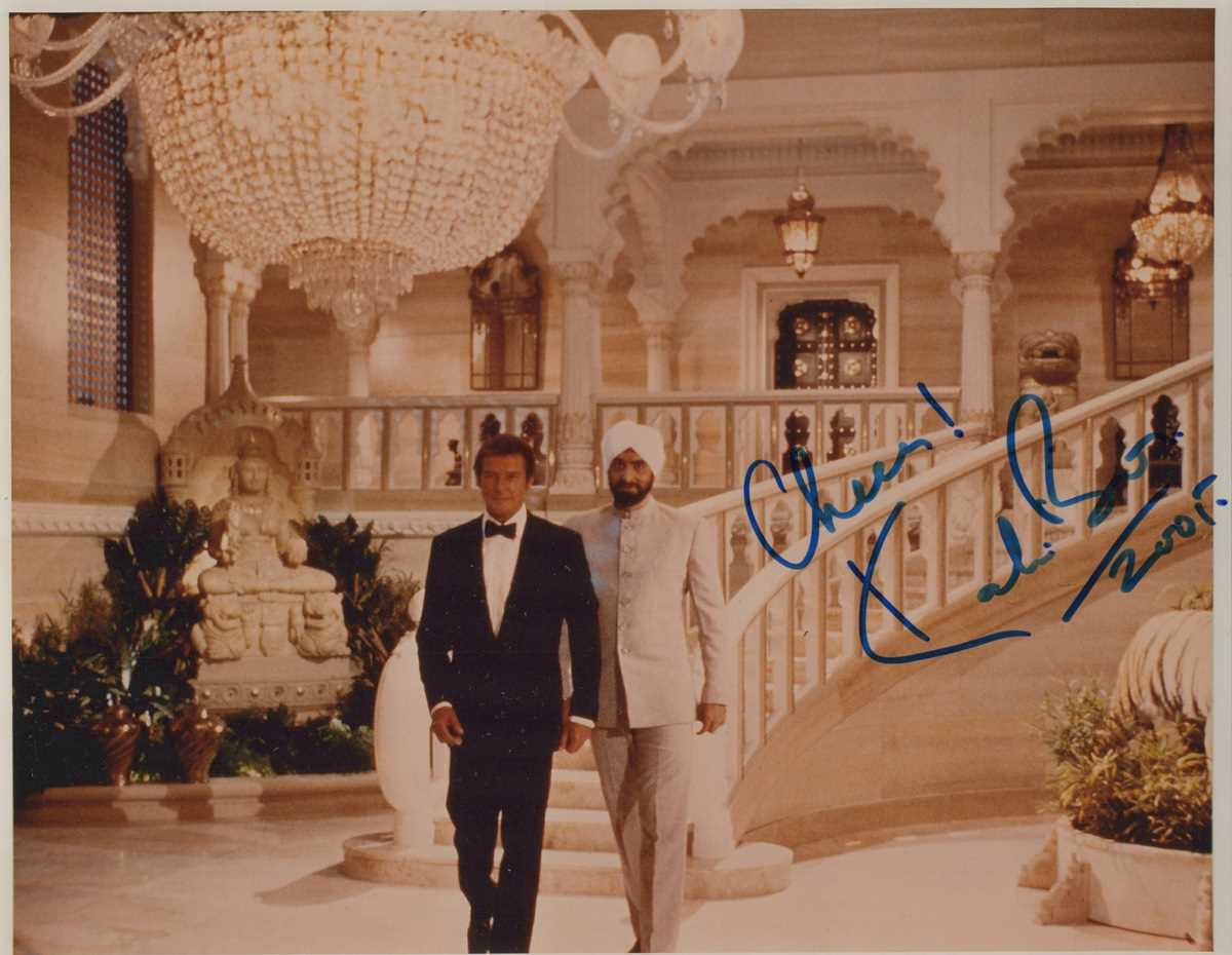 AUTOGRAPHS, JAMES BOND 007. A collection of 15 signed photographs of actors who have played James - Image 8 of 16