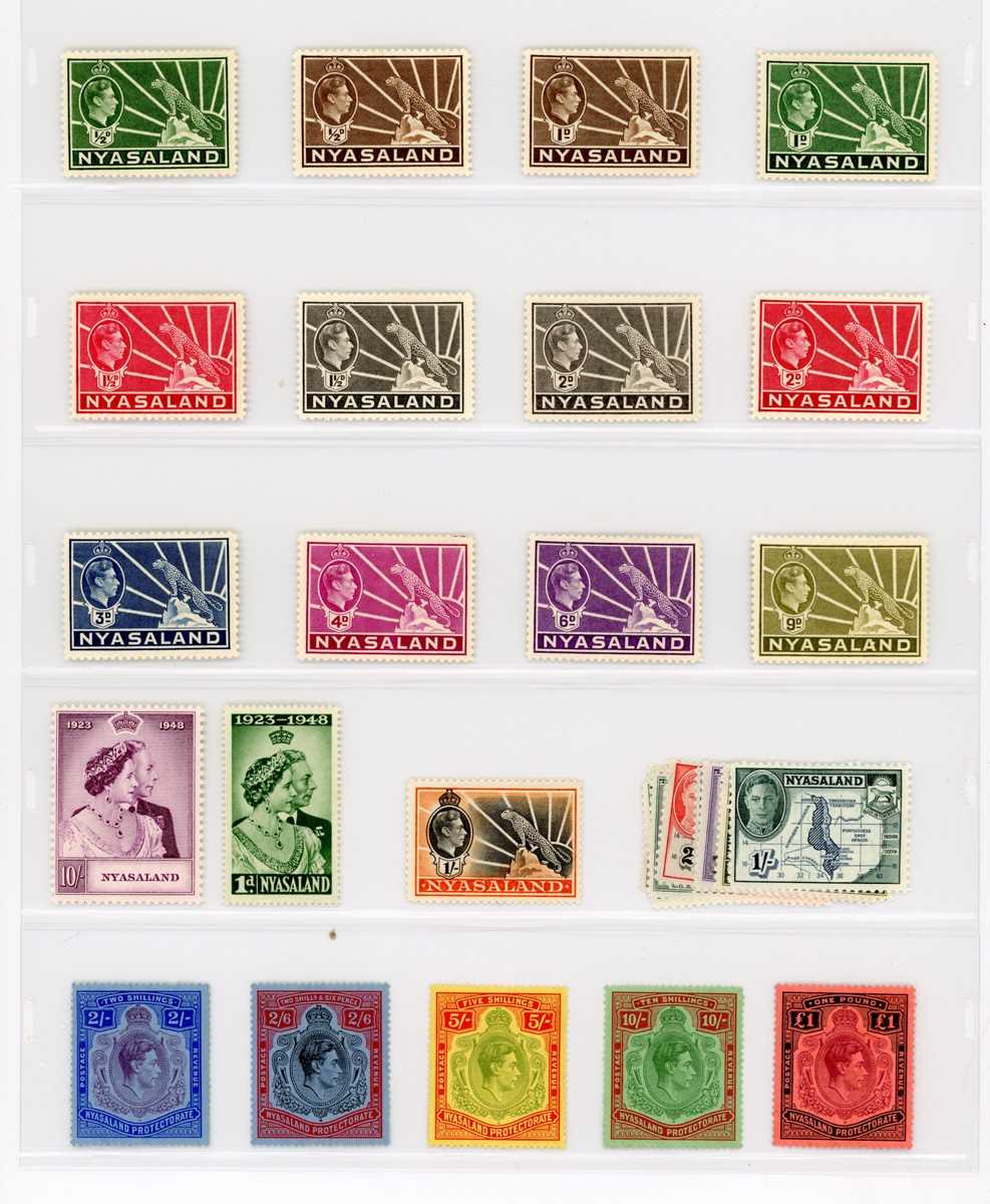 British Commonwealth stamp collection in two boxed safe albums with mostly George VI and early Queen - Bild 10 aus 16