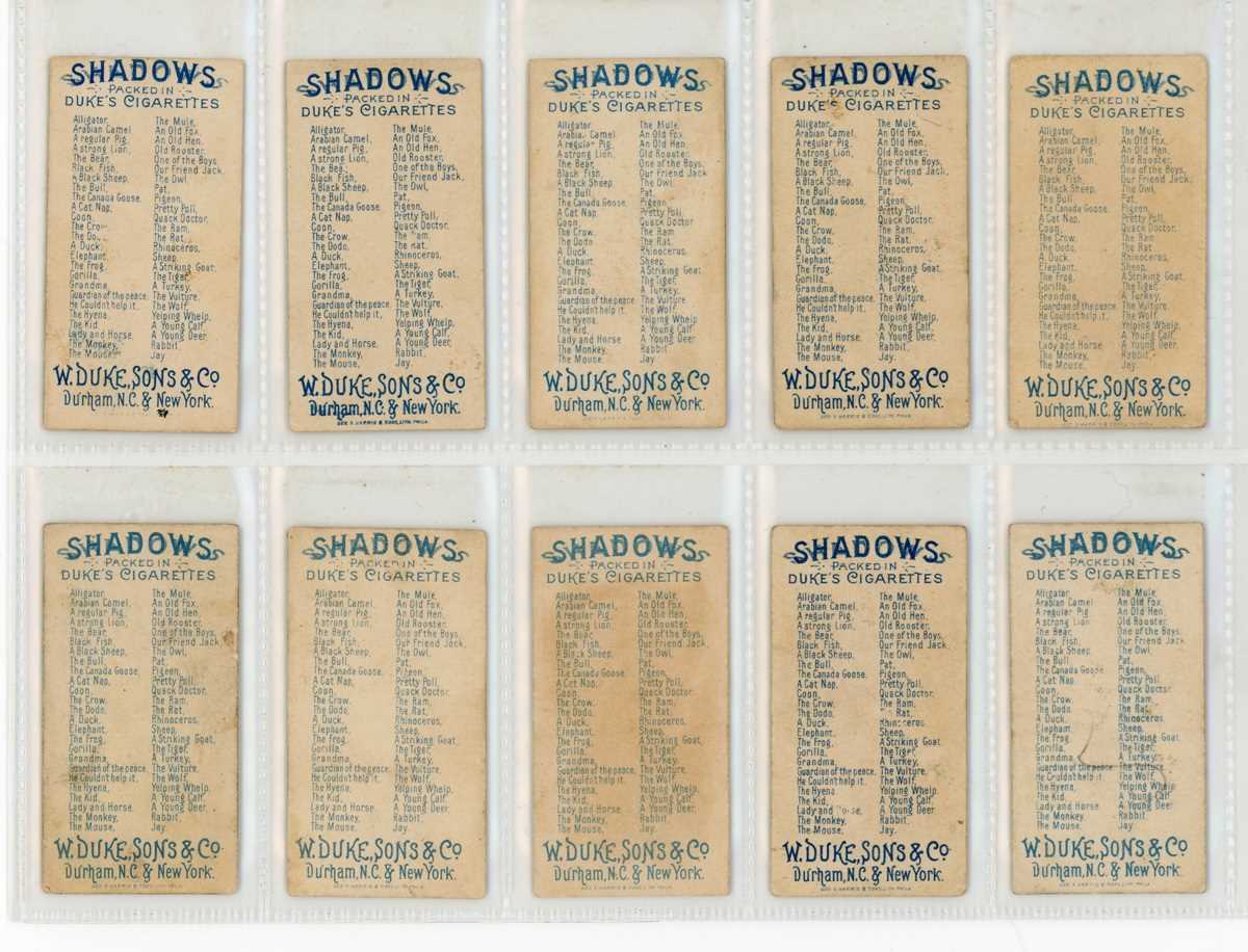 An album containing American and Salmon & Gluckstein cigarette cards, including 34 Dukes ‘ - Bild 3 aus 8