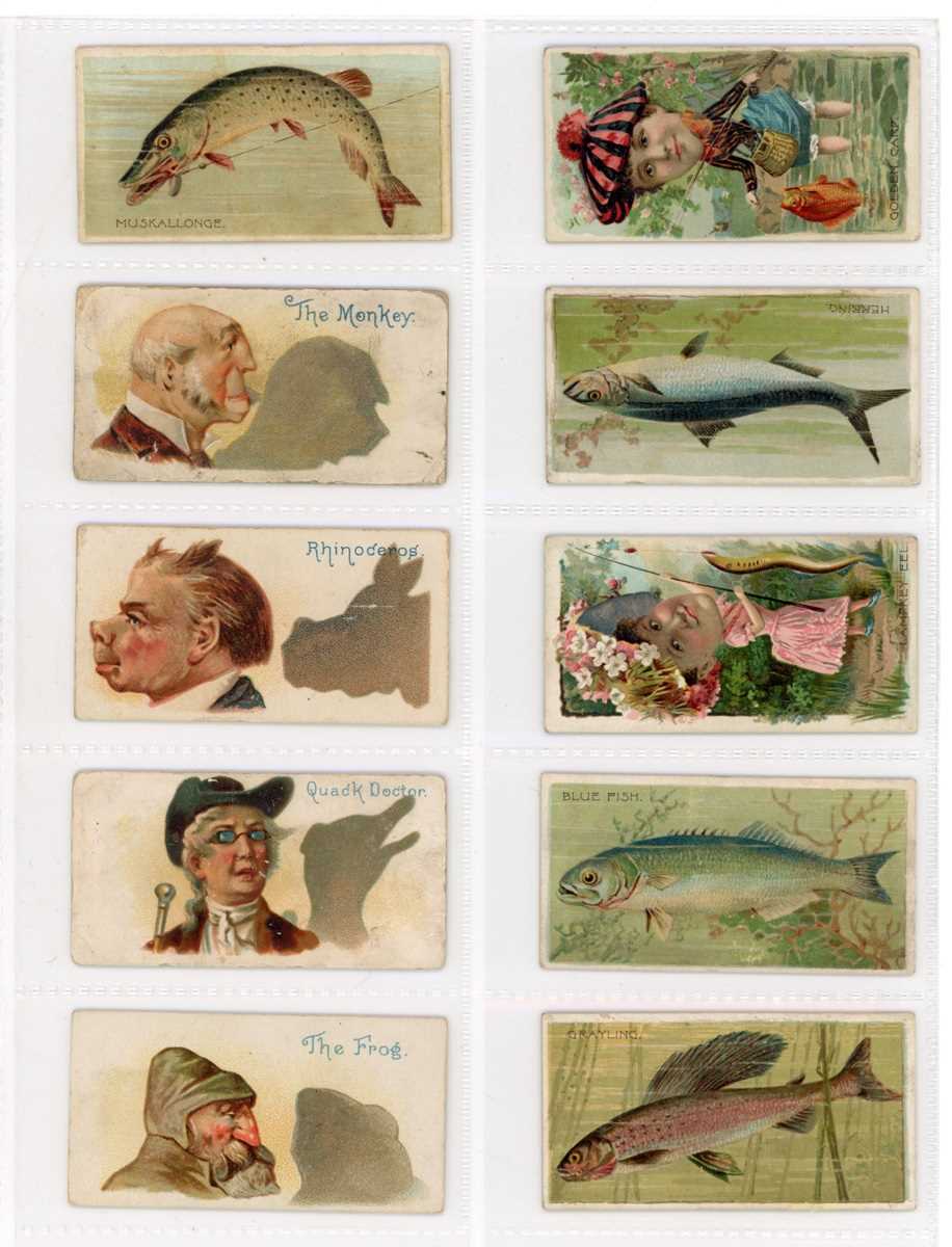 An album containing American and Salmon & Gluckstein cigarette cards, including 34 Dukes ‘ - Bild 4 aus 8