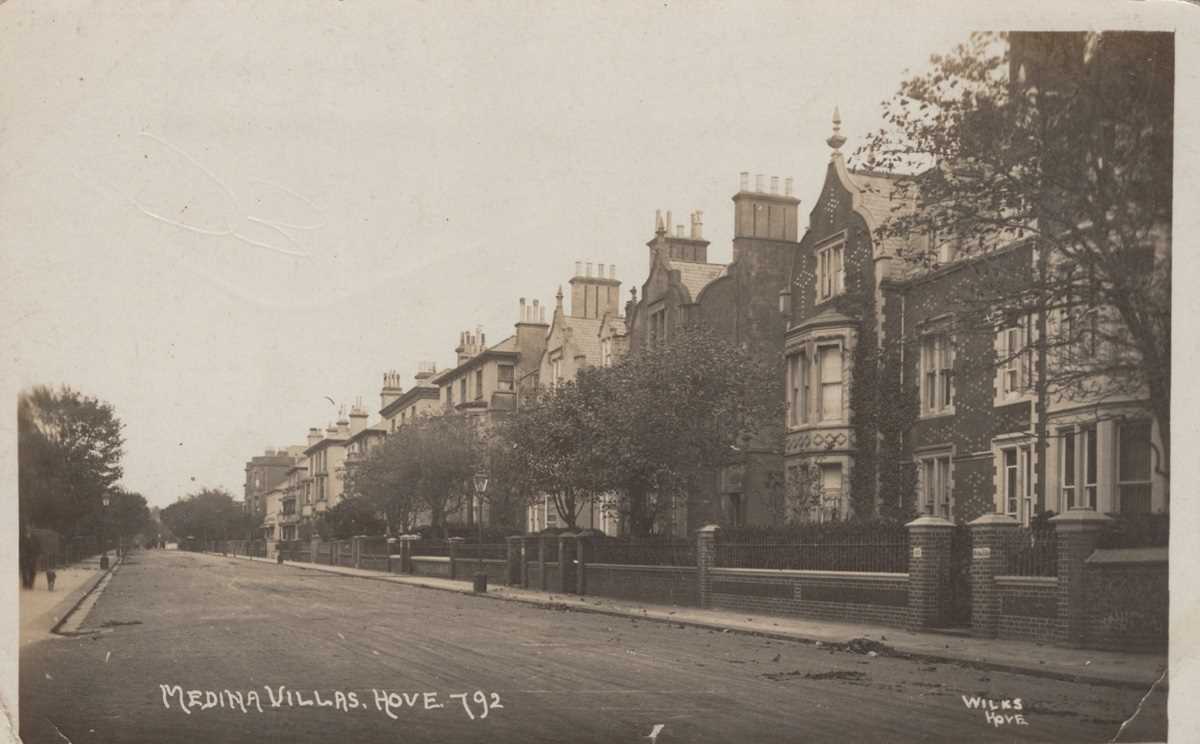 A collection of approximately 121 postcards of Hove, including photographic postcards titled ‘ - Bild 12 aus 15