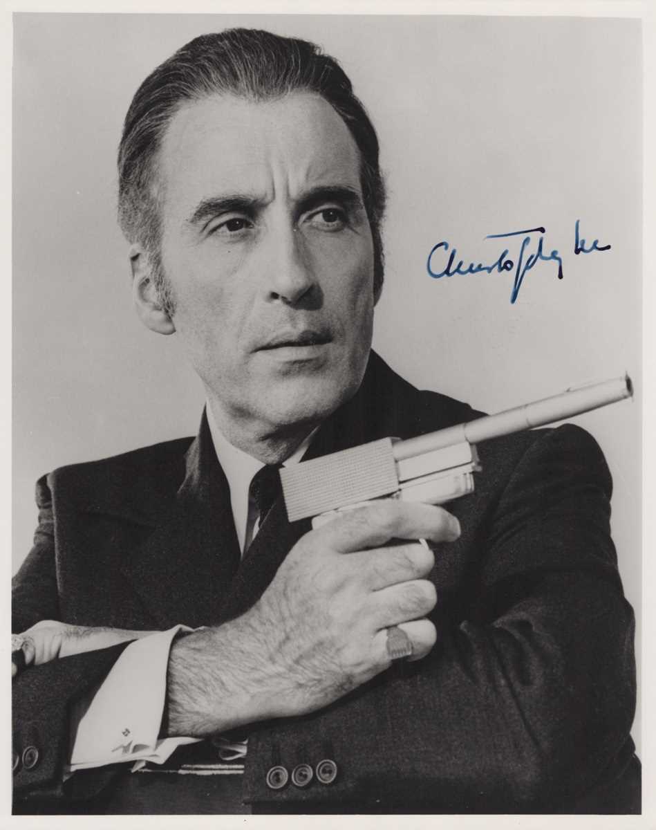 AUTOGRAPHS, JAMES BOND 007. A collection of 15 signed photographs of actors who have played James - Image 7 of 16
