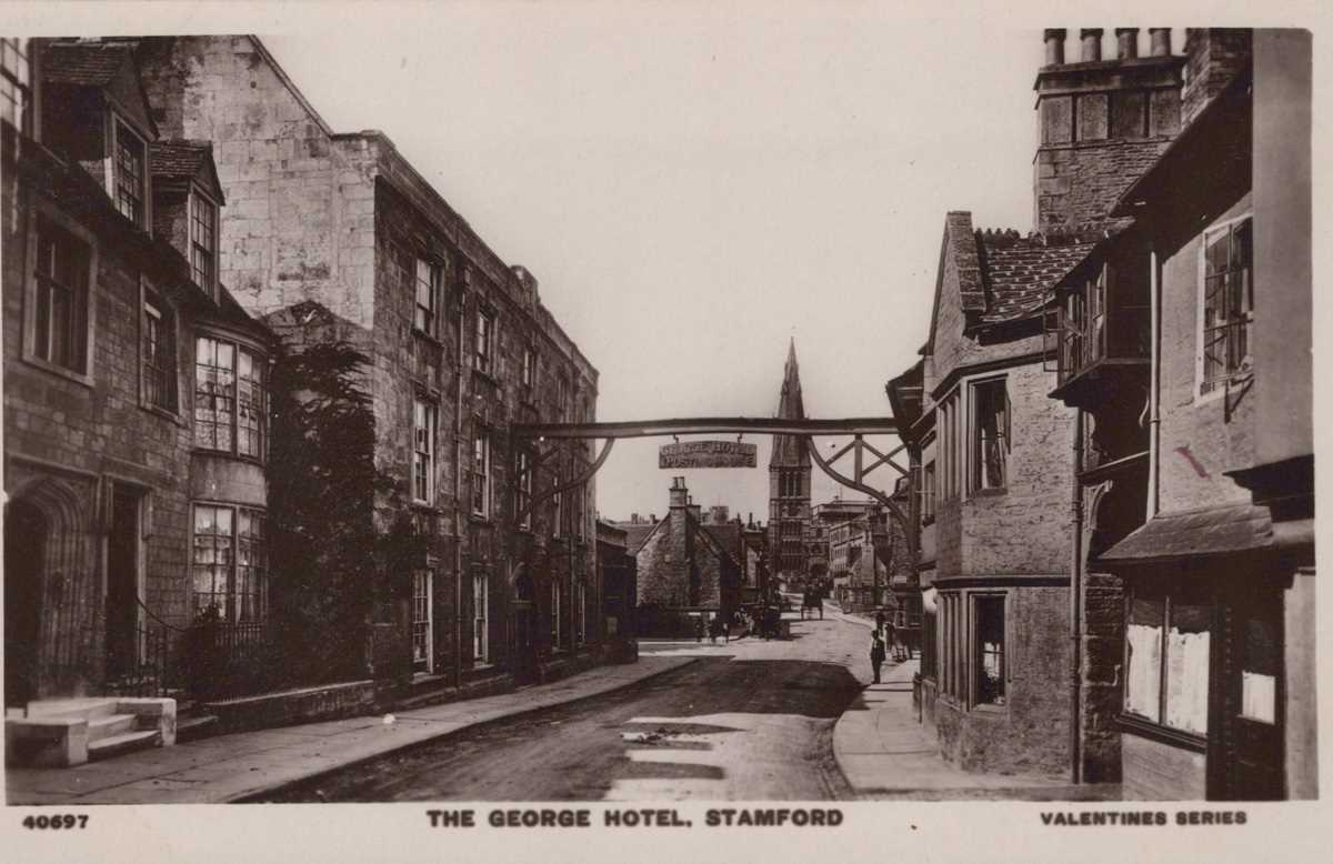 A collection of approximately 133 postcards of Lincolnshire including photographic postcards - Bild 4 aus 10