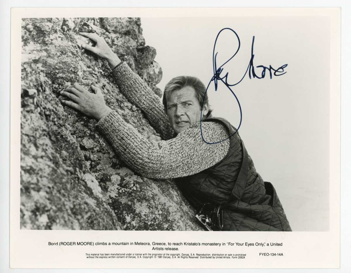 AUTOGRAPHS, JAMES BOND 007. A group of six signed photographs of actors who have played James - Image 3 of 6