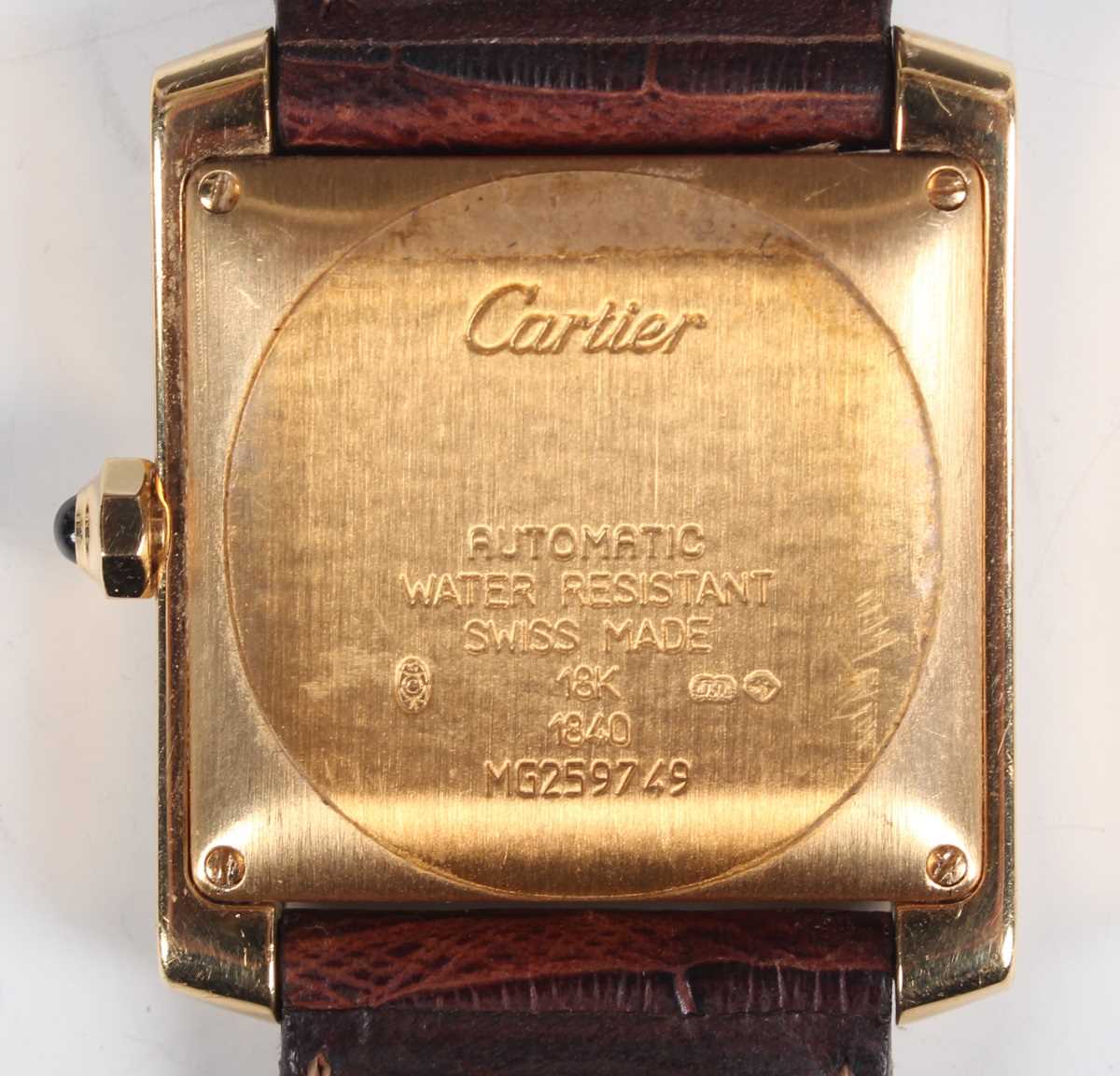 A Cartier Tank Française Automatic 18ct gold cased gentleman's wristwatch, Ref. 1840, with signed - Bild 2 aus 7
