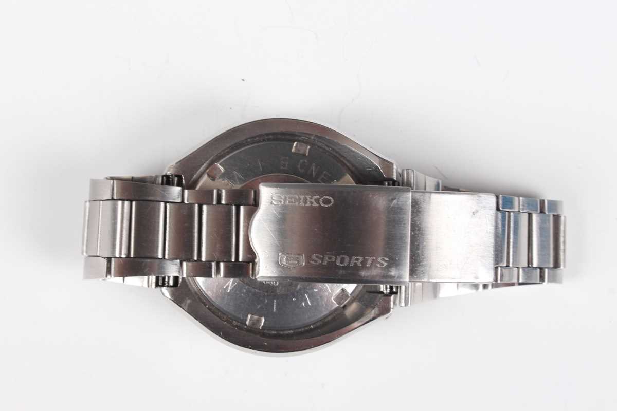 A Seiko 'Bullhead' 5 Sports Speed-Timer Chronograph stainless steel gentleman's bracelet wristwatch, - Image 6 of 6