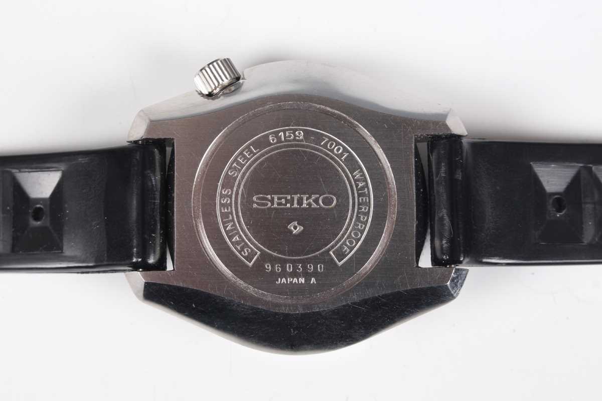 A Seiko Automatic Hi-Beat Professional 300M stainless steel cased gentleman's diver's wristwatch, - Image 2 of 4