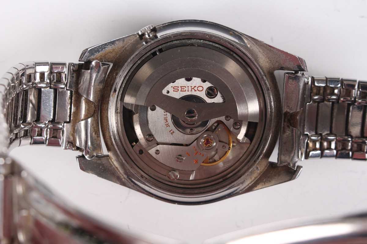 A Seiko Automatic Diashock steel cased gentleman's bracelet wristwatch, Ref 6619-8230, circa 1967, - Image 3 of 10