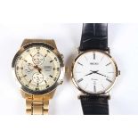 A Seiko Chronograph 100M gilt metal gentleman's bracelet wristwatch with quartz movement, the signed