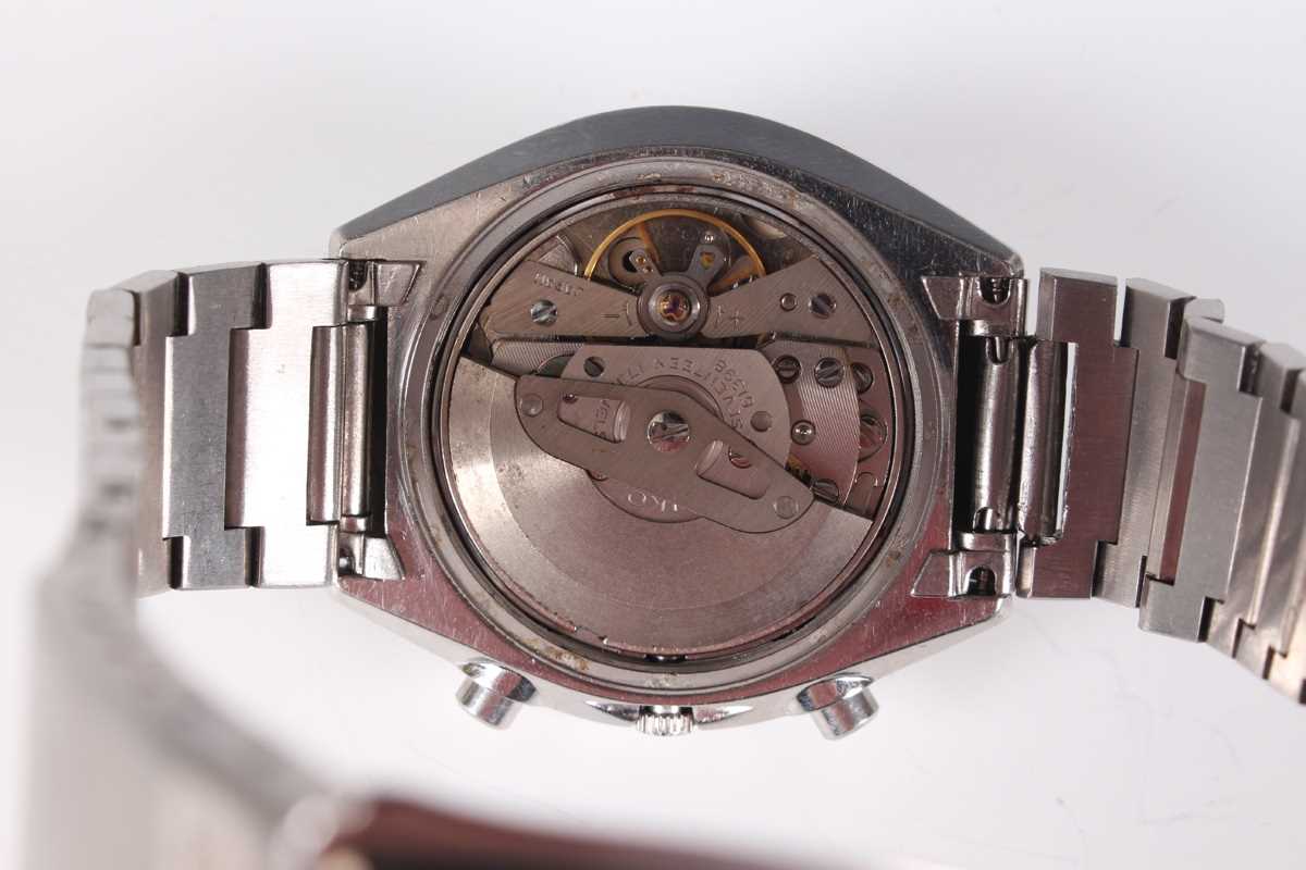 A Seiko Chronograph Automatic stainless steel gentleman's bracelet wristwatch, Ref. 6139-8030, circa - Image 3 of 6