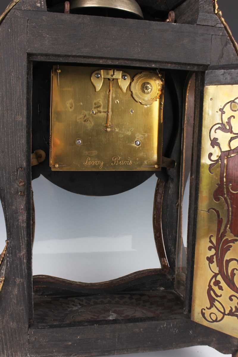 An 18th century French boulle cased bracket clock and bracket, the clock with eight day movement - Bild 6 aus 70