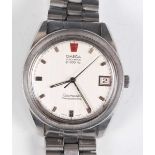 An Omega Electronic F300 Hz Seamaster Chronometer stainless steel gentleman's bracelet wristwatch,