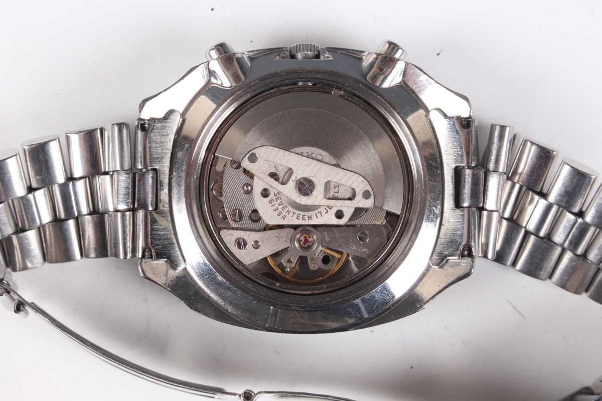 A Seiko Chronograph Automatic stainless steel gentleman's bracelet wristwatch, Ref. 6139-6020, circa - Image 3 of 5