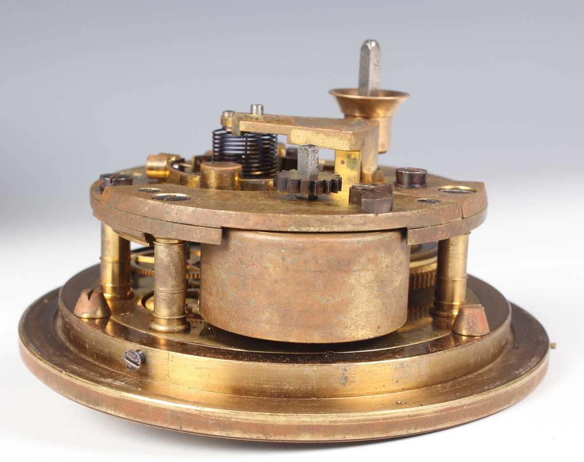 A late 19th/early 20th century marine chronometer, the two day chain fusee movement with maintaining - Bild 5 aus 17