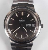 An Omega Quartz stainless steel gentleman's bracelet wristwatch, circa 1973, the signed and jewelled